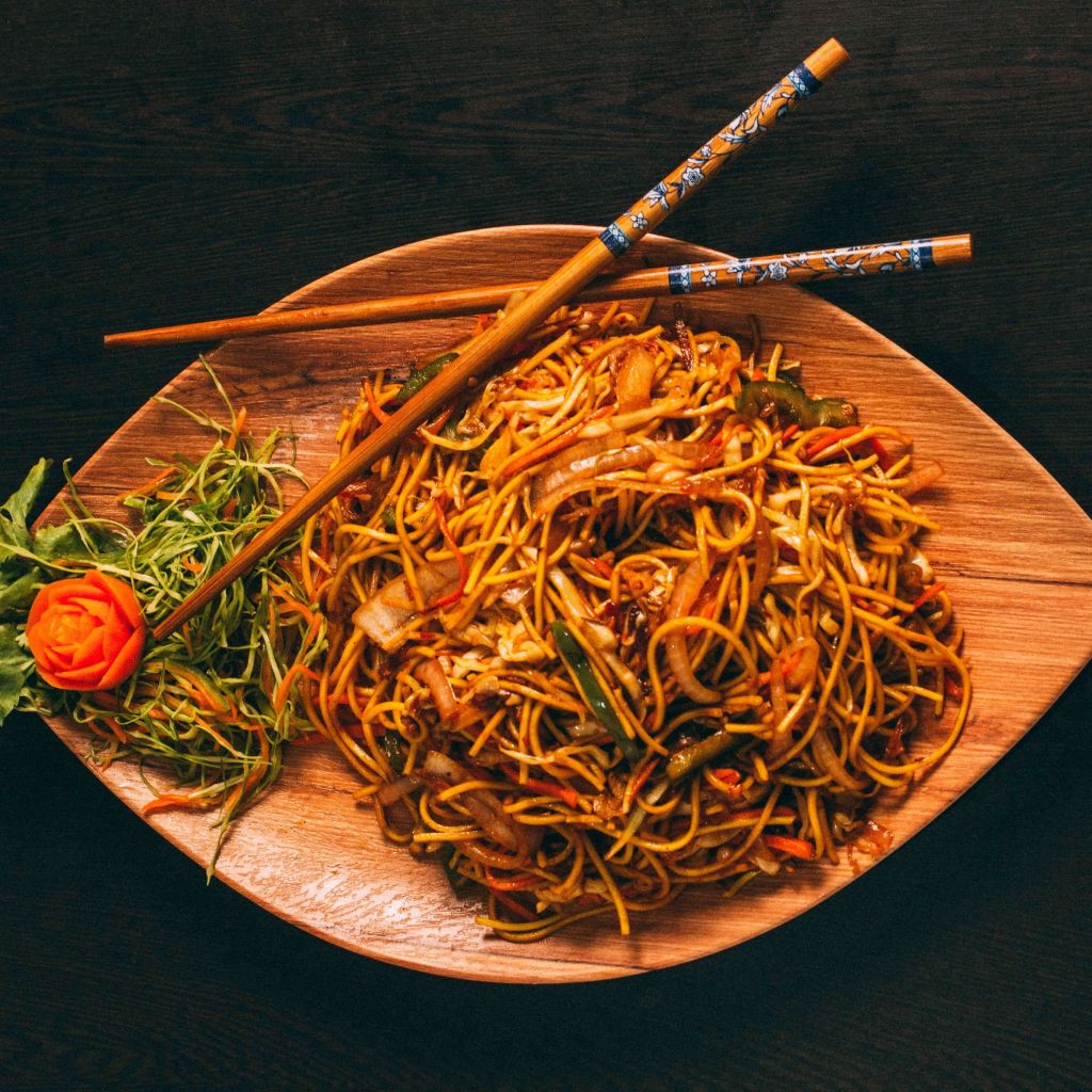 Veg.garlic Noodles